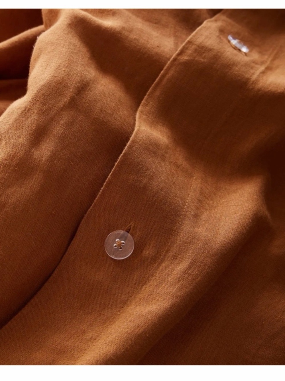 Quince Linen Duvet Cover and Standard Shams in Terracotta - Picture 4 of 9